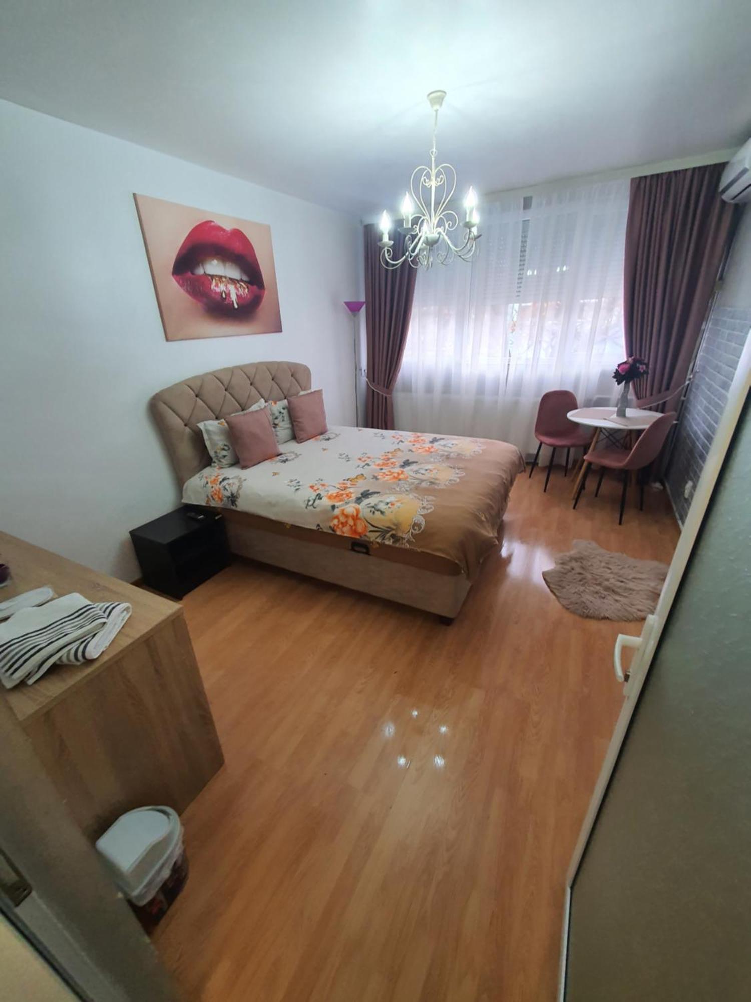 Chic Apartment- Place To Remember Galaţi Dış mekan fotoğraf