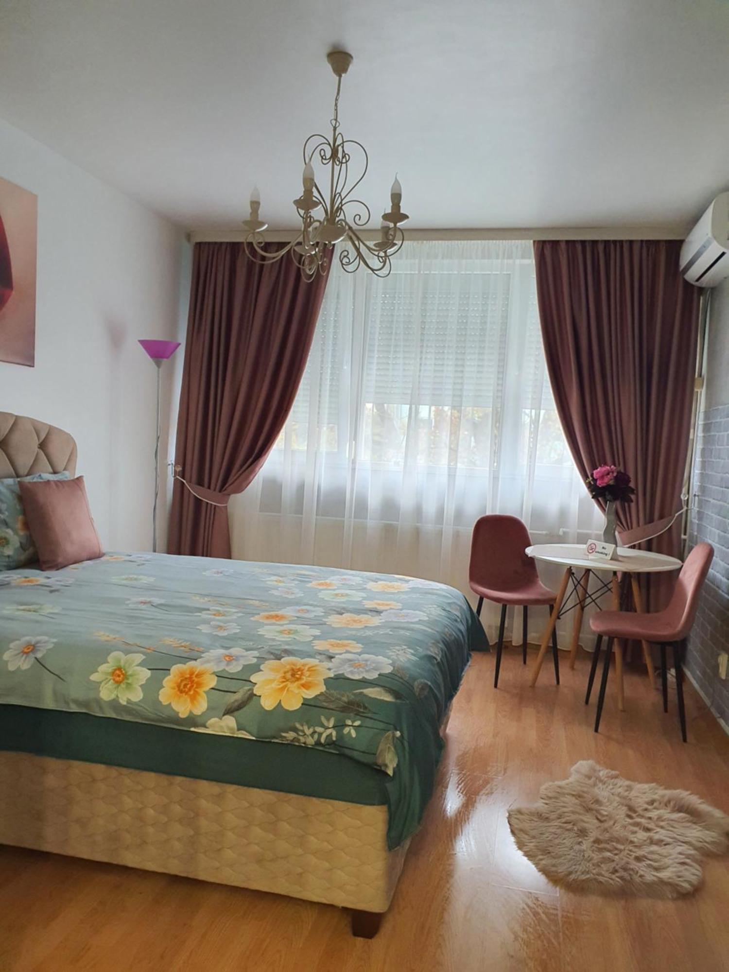 Chic Apartment- Place To Remember Galaţi Dış mekan fotoğraf