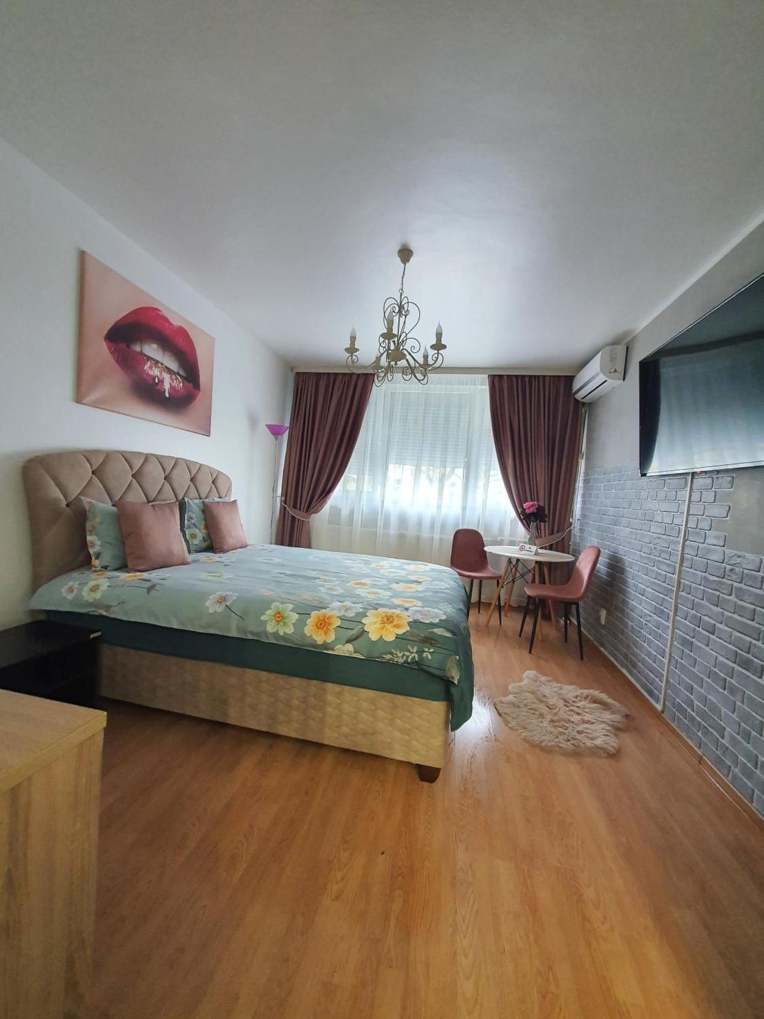 Chic Apartment- Place To Remember Galaţi Dış mekan fotoğraf