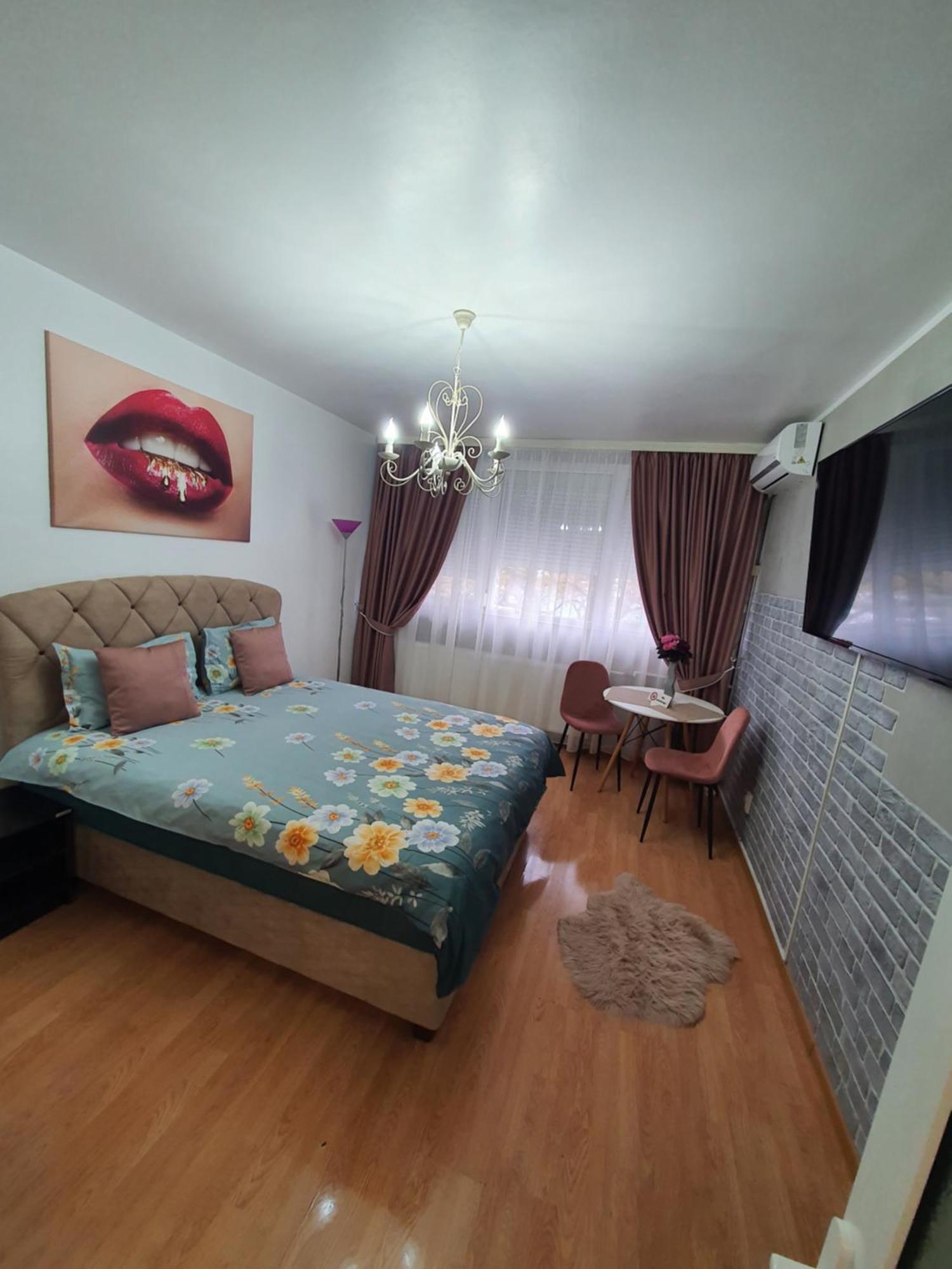 Chic Apartment- Place To Remember Galaţi Dış mekan fotoğraf